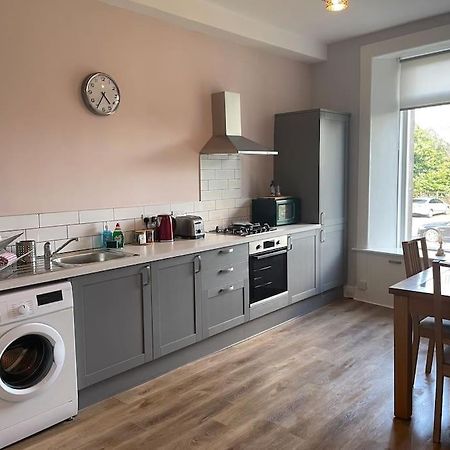 5 Minutes From Loch Lomond - Newly Renovated Ground Floor 1-Bed Flat Lejlighed Bonhill Eksteriør billede
