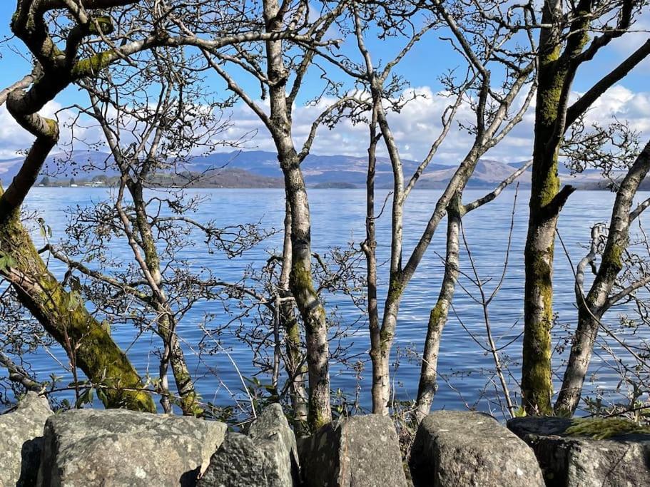5 Minutes From Loch Lomond - Newly Renovated Ground Floor 1-Bed Flat Lejlighed Bonhill Eksteriør billede