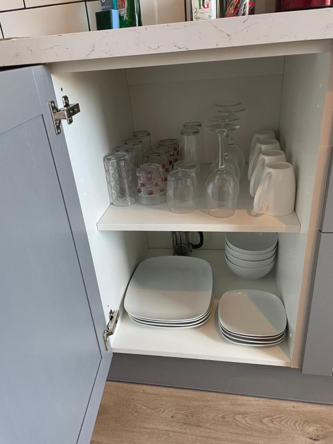 5 Minutes From Loch Lomond - Newly Renovated Ground Floor 1-Bed Flat Lejlighed Bonhill Eksteriør billede